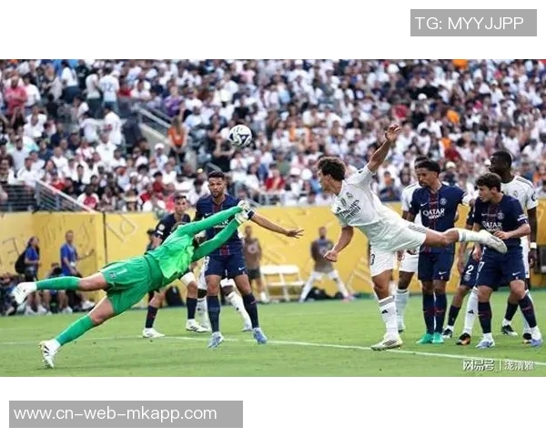 贡萨洛加西亚盛赞阿隆索为顶尖教练并坦言C罗是自己心中的偶像